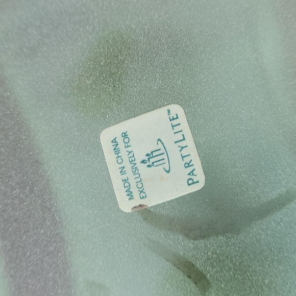 "Retired" Party-lite Art Deco Revival Style Glass Pedestal Plate - Picture 5 of 8